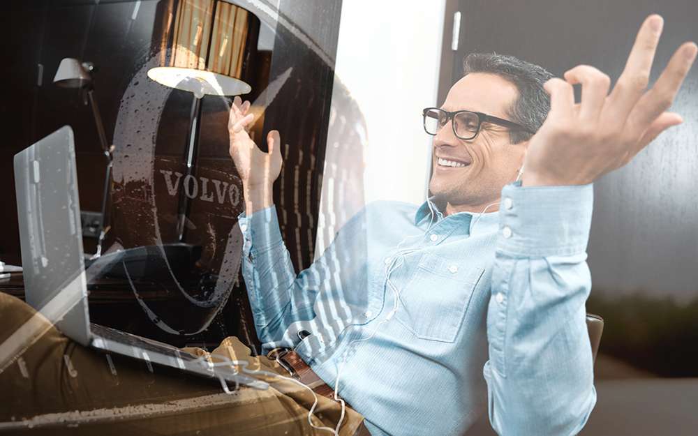 Шведи оснастять салони машин камерами і сенсорами, які не допустять керування автомобілями в розсіяному або п'яному вигляді