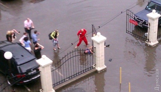 З недавньої історії нагадаємо про загибель людей в 2012 і 2013-му роках на Балківській і Педагогічної