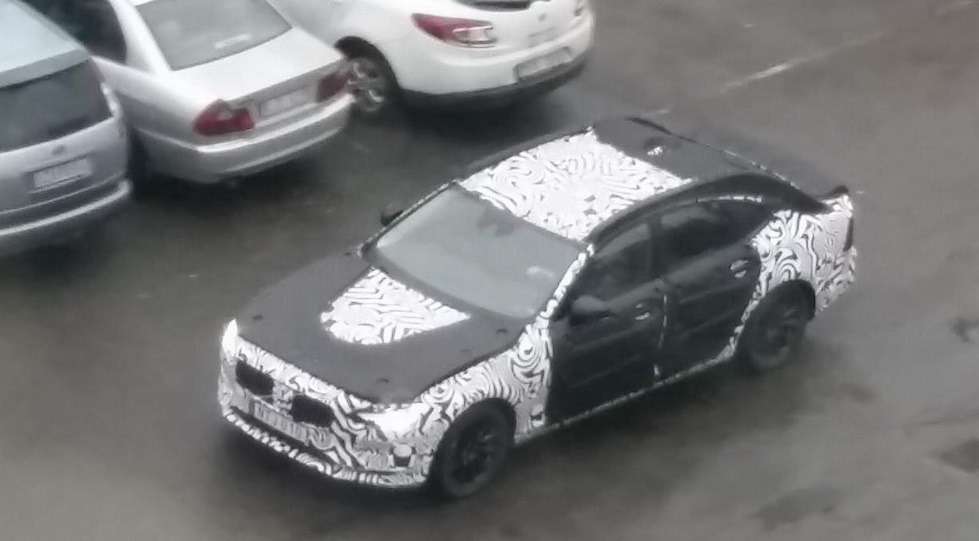 Шведи розсекретили нове покоління седана S60, заодно відкривши власний завод в США