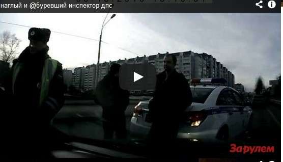 До активіста Федерації автовласників Росії Вадиму Коровіна, якого поліція звинувачує в наїзді на інспектора ДАІ, прийшли з обшуком