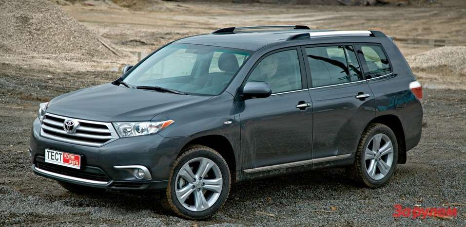 Разом з Volvo і компанією Visit Sweden ми їдемо по Швеції в грудневий і одночасно «юльскій» автопробіг - в Стокгольм з Гетеборга