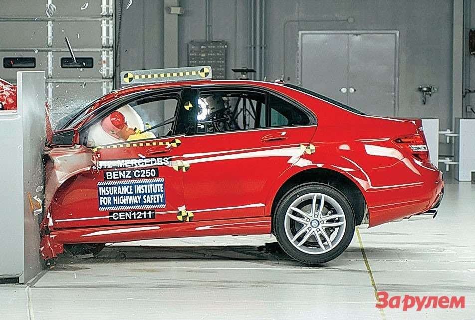 У нашому огляді: Subaru Forester, Volvo XC60, SsangYong Actyon, Toyota Land Cruiser 200, Infiniti QX80, Opel Antara, Mazda CX-5 і мінівен Seat Alhambra