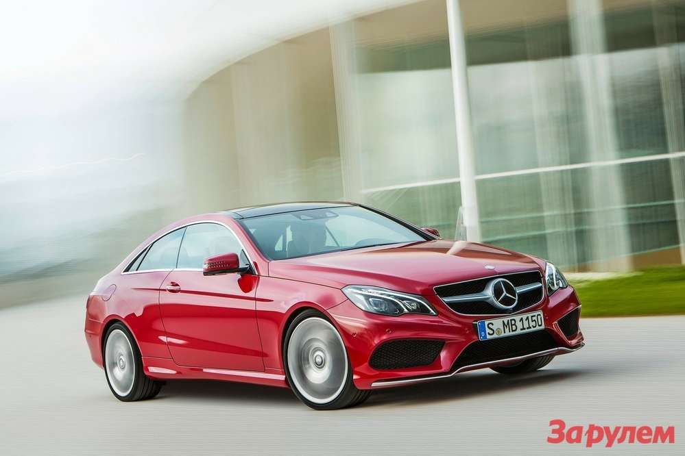 Видання Automotive News вирішило нагадати про найбільш значущих «серійних» прем'єрах відкривається через тиждень 25-го Детройтського мотор-шоу