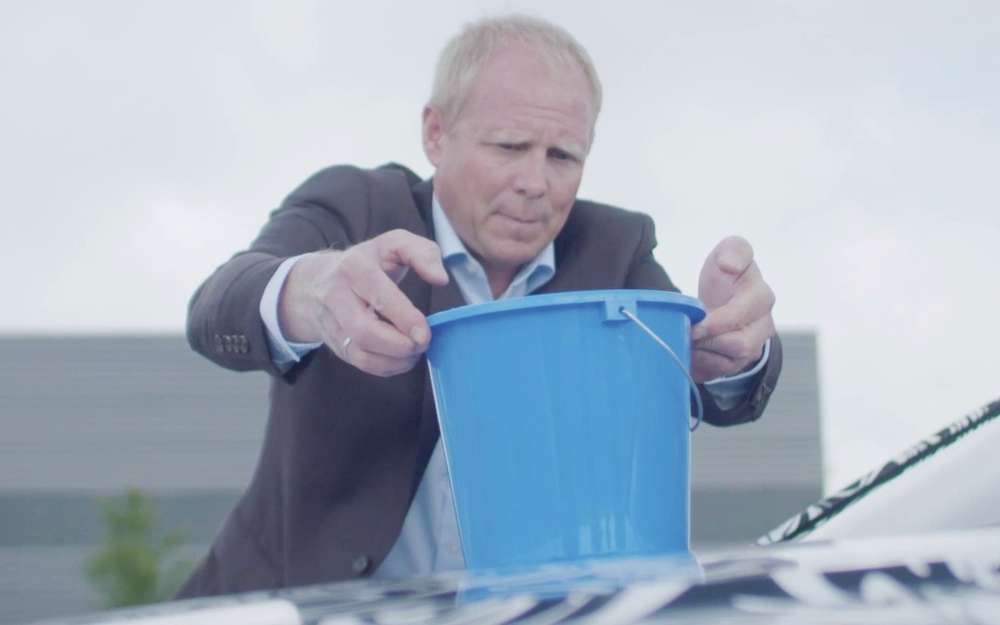 У липні цього року в Єкатеринбурзі машину відвезли на штрафмайданчик поліцейські, запідозривши Єгора Мехонцева в нетверезому водінні