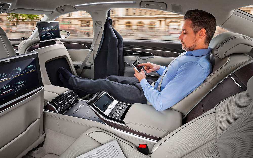 У ОНФ стверджують, що держкомпанії безконтрольно закуповують елітні автомобілі