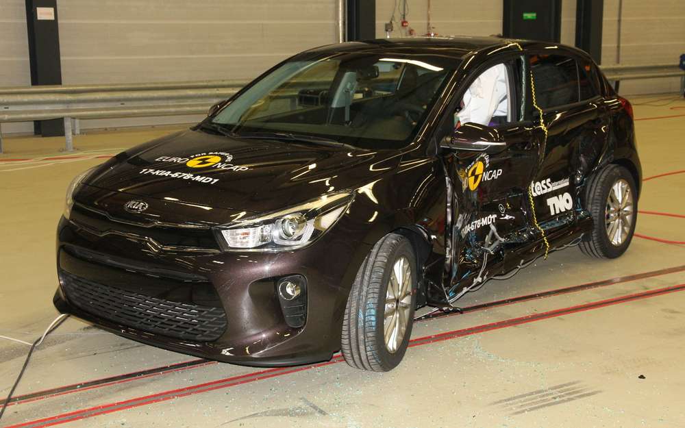 Гарячі автоновинки, інформація від керівників світових автоконцернів про плани на російський ринок - ви дізнаєтеся про них першими