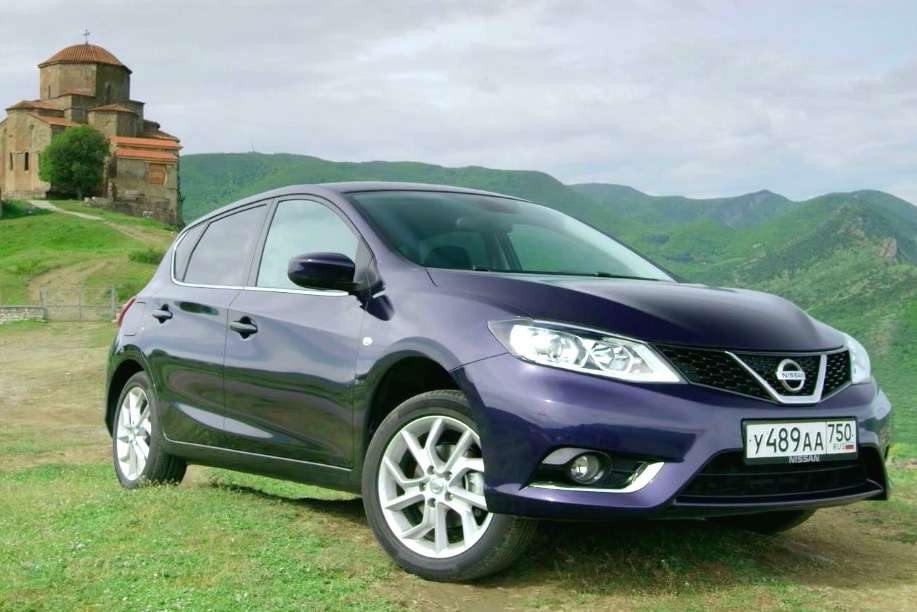 Суперники новачка - Skoda Rapid і Kia cee'd