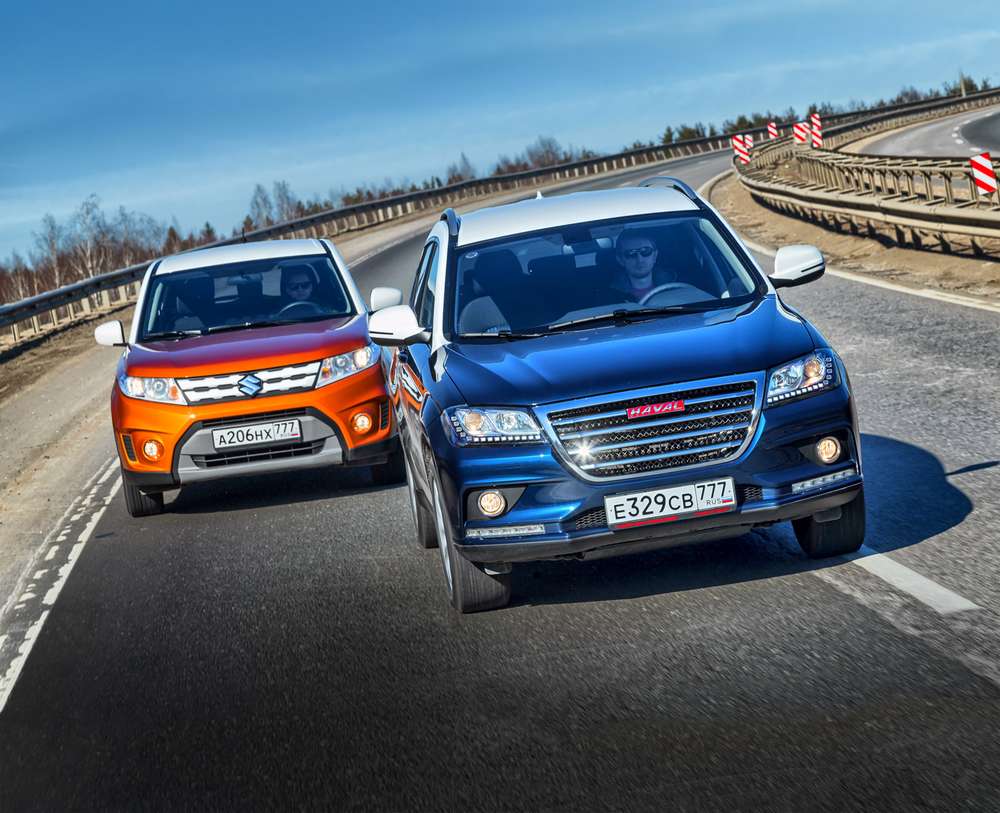 ), то тепер, у зв'язку з інфляцією і загальним подорожчанням машин, попит зміщується на користь більш компактних кросоверів