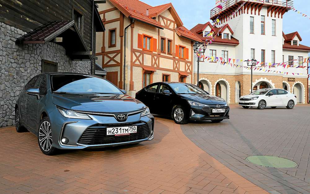 Експерти «За кермом» протестували нову Короллу і її конкурентів по C-класу і на основі випробувань і даних виробників підготували детальний технічний довідник, що доповнює їздові враження