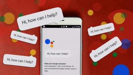 Голосовий помічник Google Assistant нарешті отримав підтримку кількох додаткових мов, включаючи і російську