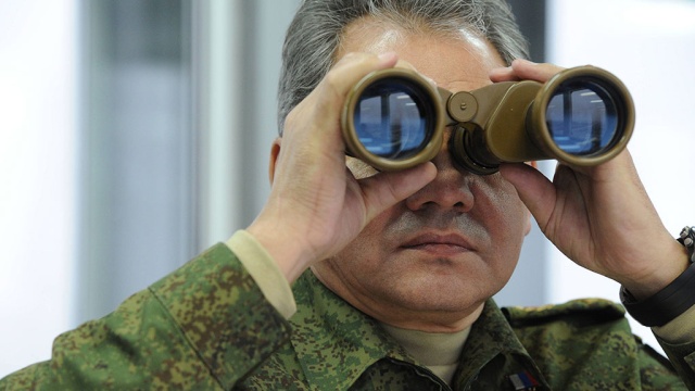 Як повідомила напередодні прес-служба Кремля, президент РФ   Володимир Путін дав команду міністру оборони Сергію Шойгу повернути війська   , Що брали участь в навчаннях в Ростовській, Бєлгородській та Брянській областях, в місця постійної дислокації в зв'язку з тим, що весняна фаза підготовки військ завершена