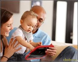 Комп'ютер давно перестав використовуватися тільки для виконання професійних обов'язків, а його широке поширення дозволило використовувати в якості розважального центру в багатьох сім'ях