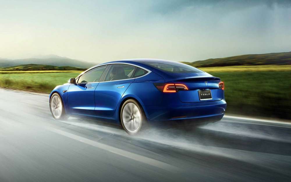 Новий мобільний додаток, за допомогою якого можна буде оформити повідомлення про ДТП, буде доступно не всім автомобілістам