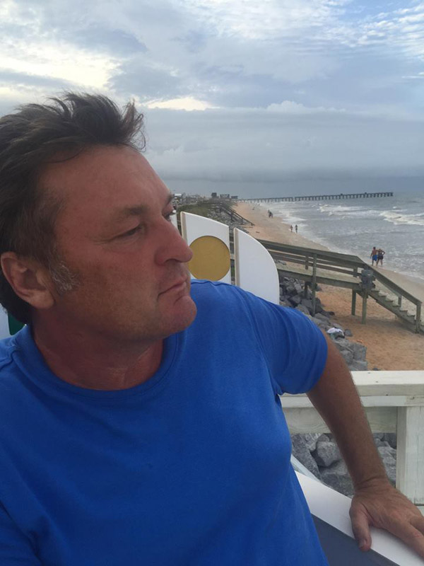 Інші особи з політикуму були помічені у використанні «майданчиків» для таємних грошових переказів на свої рахунки за кордоном