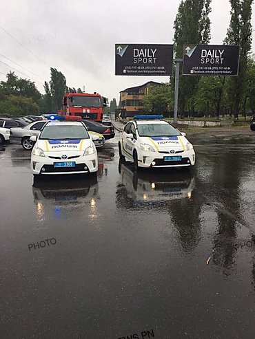 У Миколаєві же тиждень безпеки дорожнього руху завершилася автопробігом, який стартував від готелю «Турист»