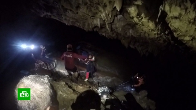 Налякані, виснажені, але живі