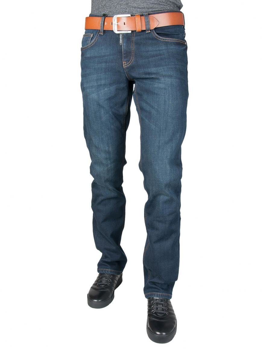 Основа чоловічого гардероба - це правильно підібрані джинси