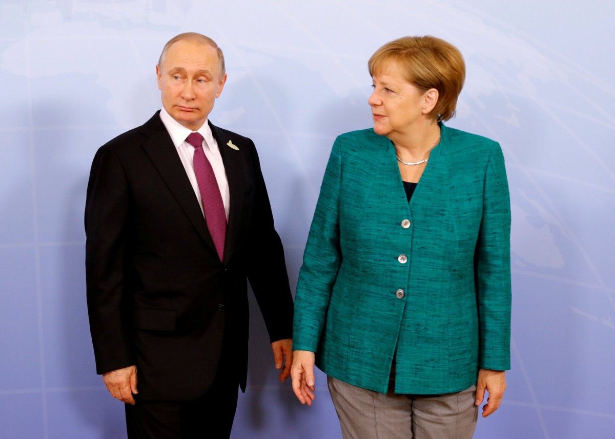 Канцлер Німеччини Ангела Меркель сподівається, що після проведення президентських виборів в Росії може бути досягнутий прогрес з виконання мінських домовленостей і вирішення конфлікту в Україні