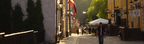 Ми пропонуємо класичний пішохідний тур по Старій Ризі, в якому ви відвідаєте найпопулярніші місця Риги