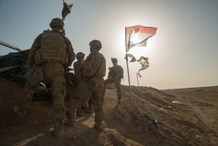 Під Мосулом урядові війська несуть серйозні втрати, перекинуті до Іраку підрозділи спецназу і 101-ї повітряно-десантної дивізії ЗС США не поспішають вступати в бій