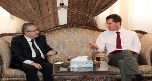У свою чергу Стілхарт вказав на важливість співпраці між міністерством і МКЧХ в забезпеченні потреб сирійських громадян питною водою