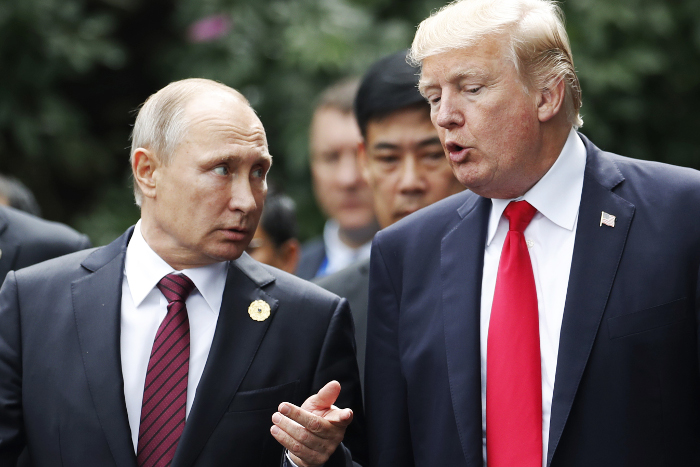 У російсько-американських відносинах спільні прес-конференції не проводилися вже кілька років   Президент Росії Володимир Путін і президент США Дональд Трамп