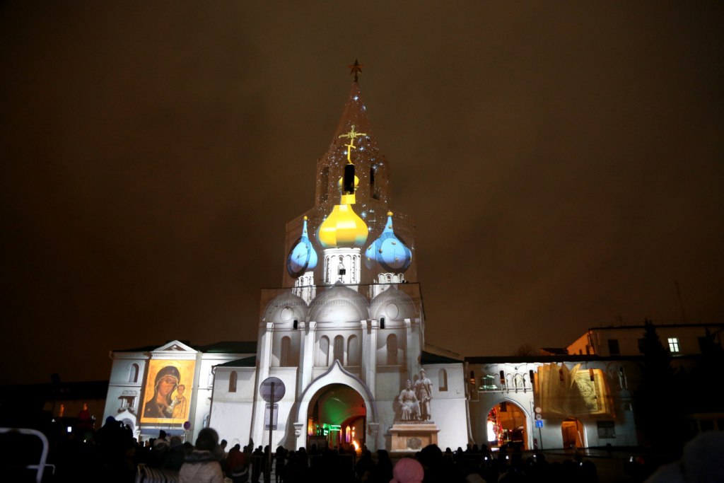 Що таке 3D-шоу на Спаській башті кремля